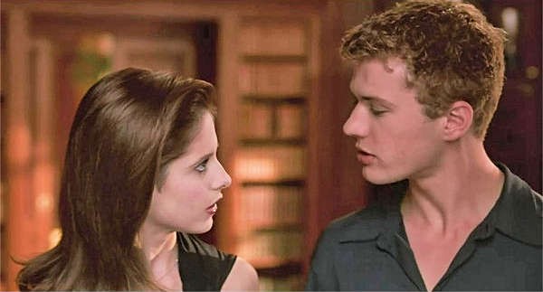 sarah-michelle-gellar-cruel-intentions-11